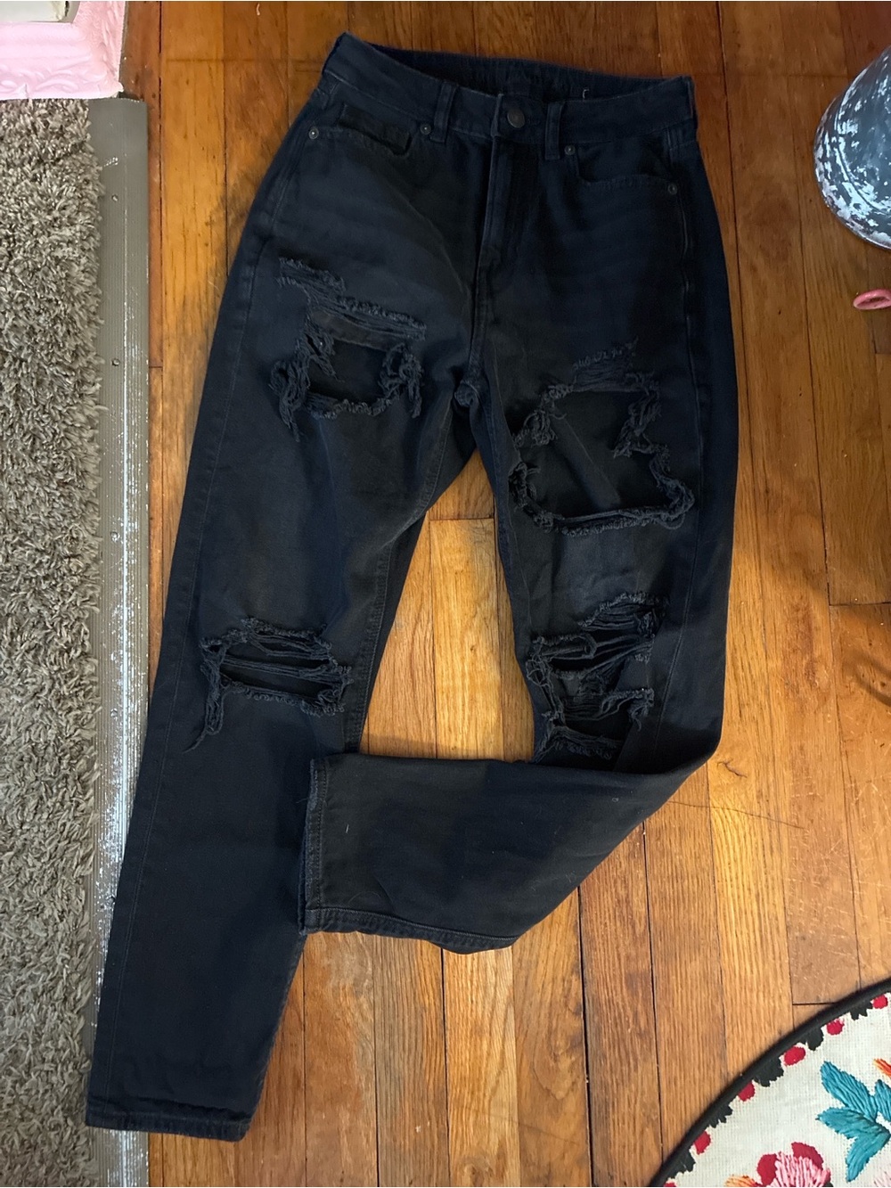 American Eagle Outfitters Black High-Rise Distressed Jeans